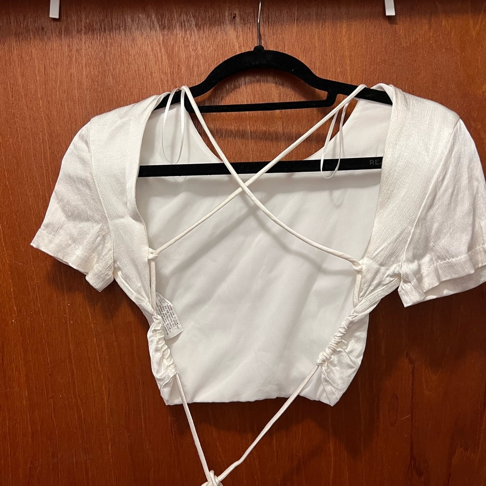 Backless satin tie-up Zara crop top